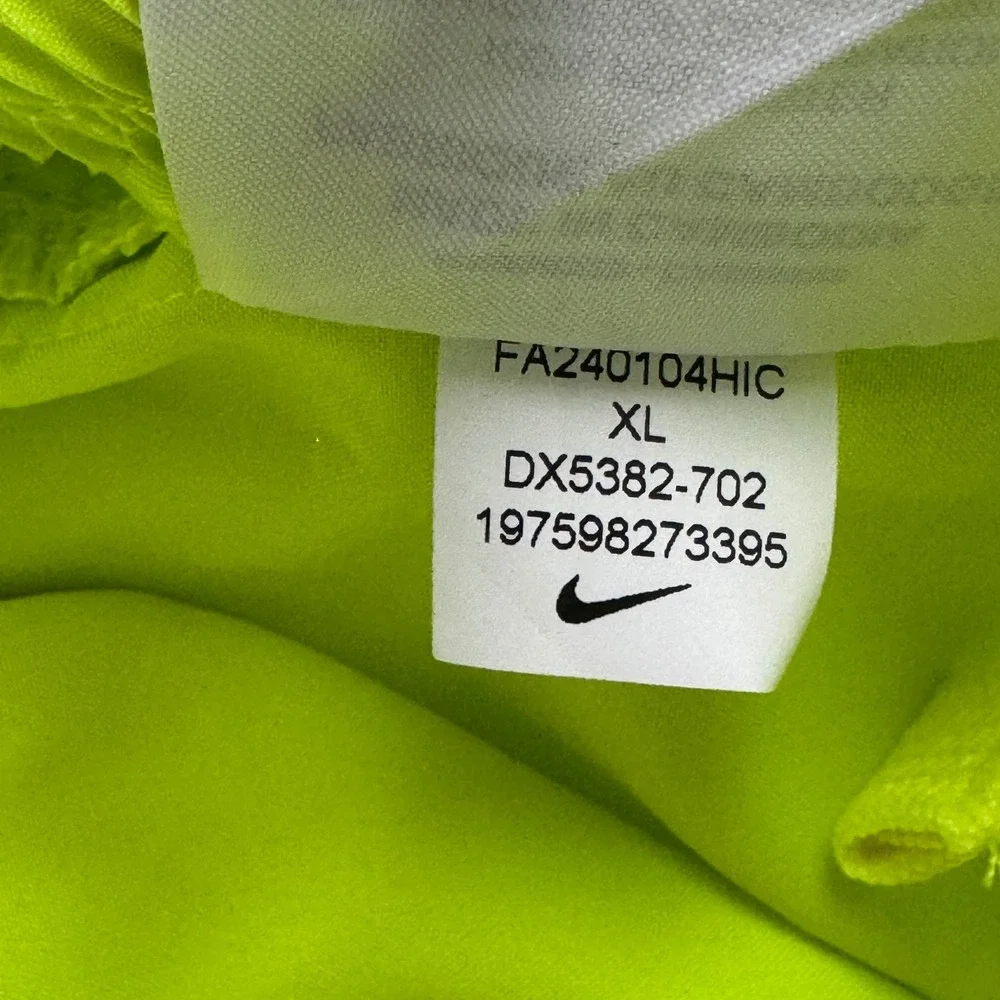 Nike Kids Dri-FIT Training Shorts Volt Neon Yellow DX5382-702 XL